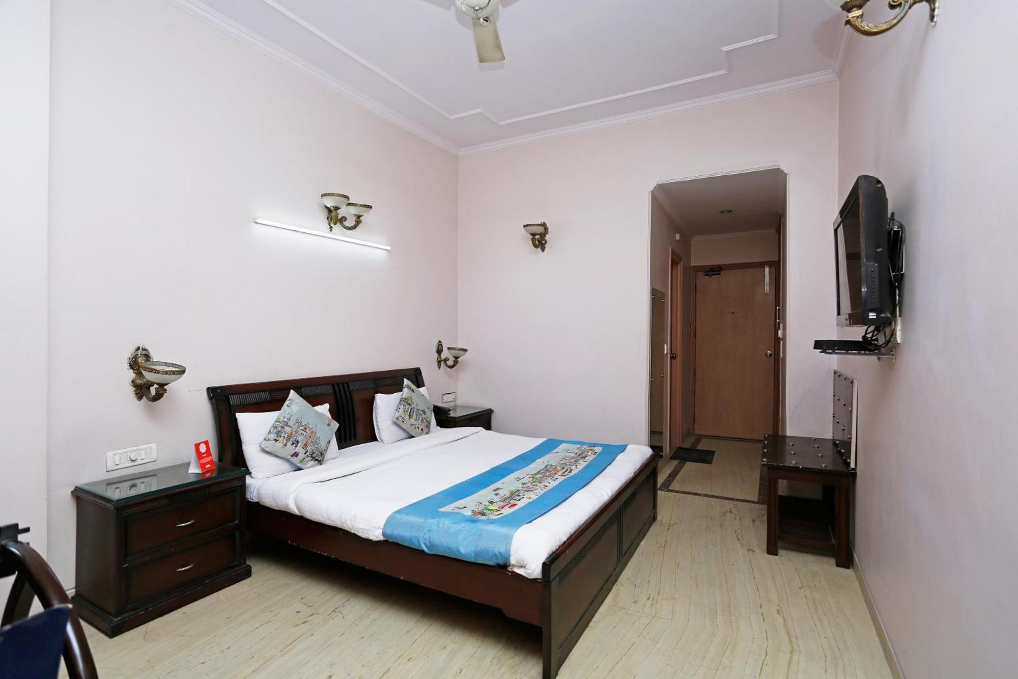 Hotel O Mid Town Delhi Kültér fotó