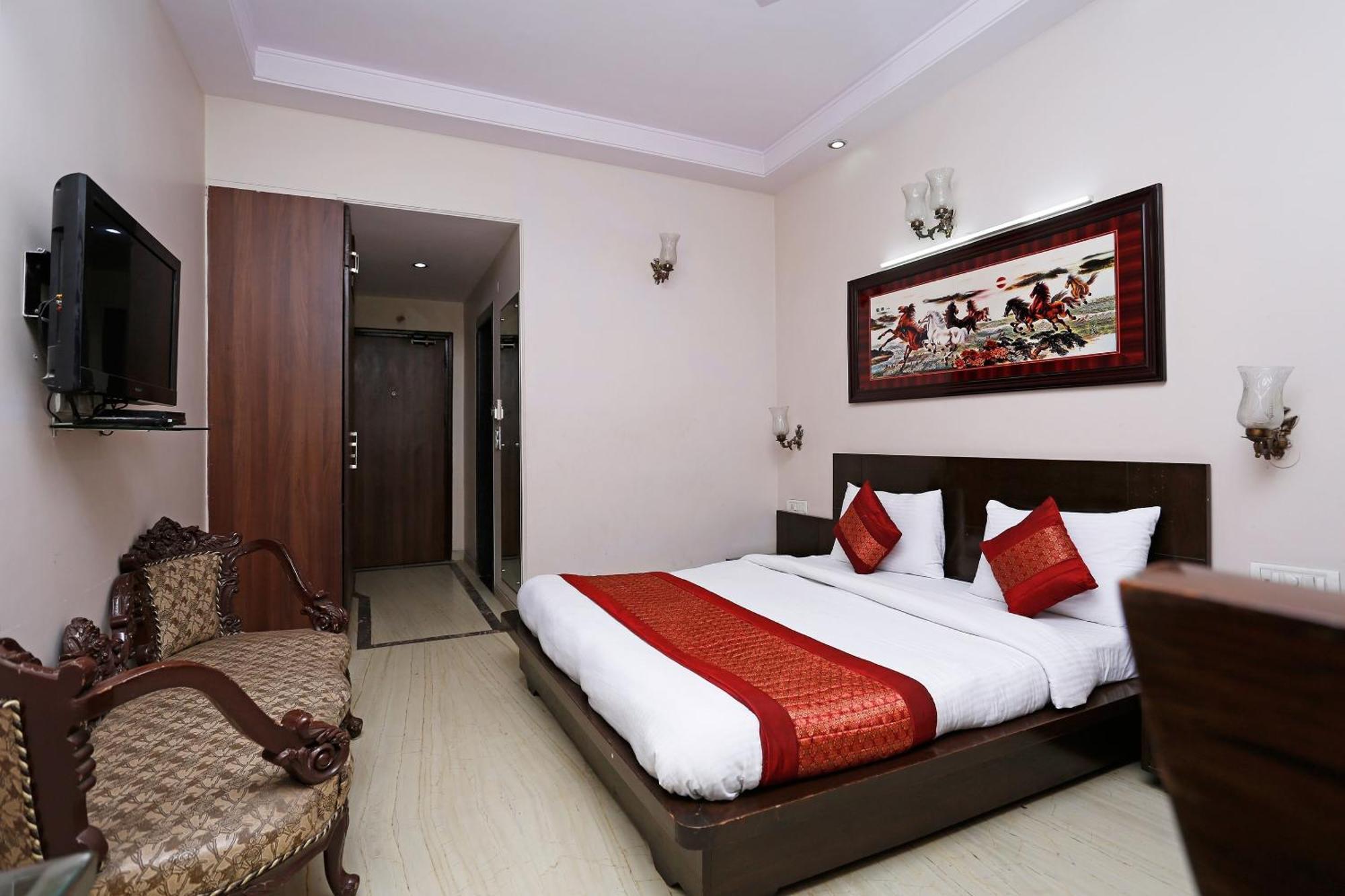 Hotel O Mid Town Delhi Kültér fotó
