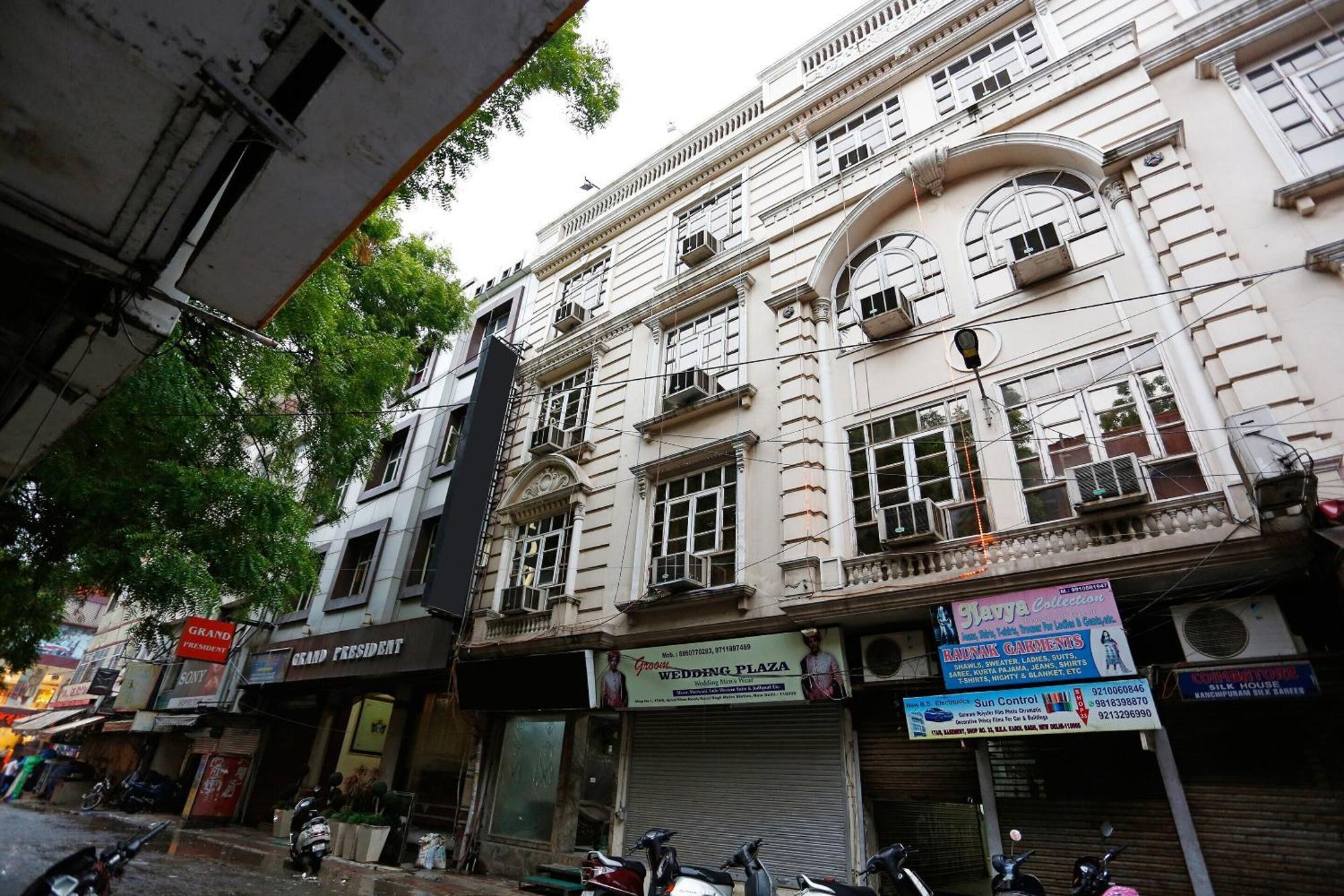 Hotel O Mid Town Delhi Kültér fotó