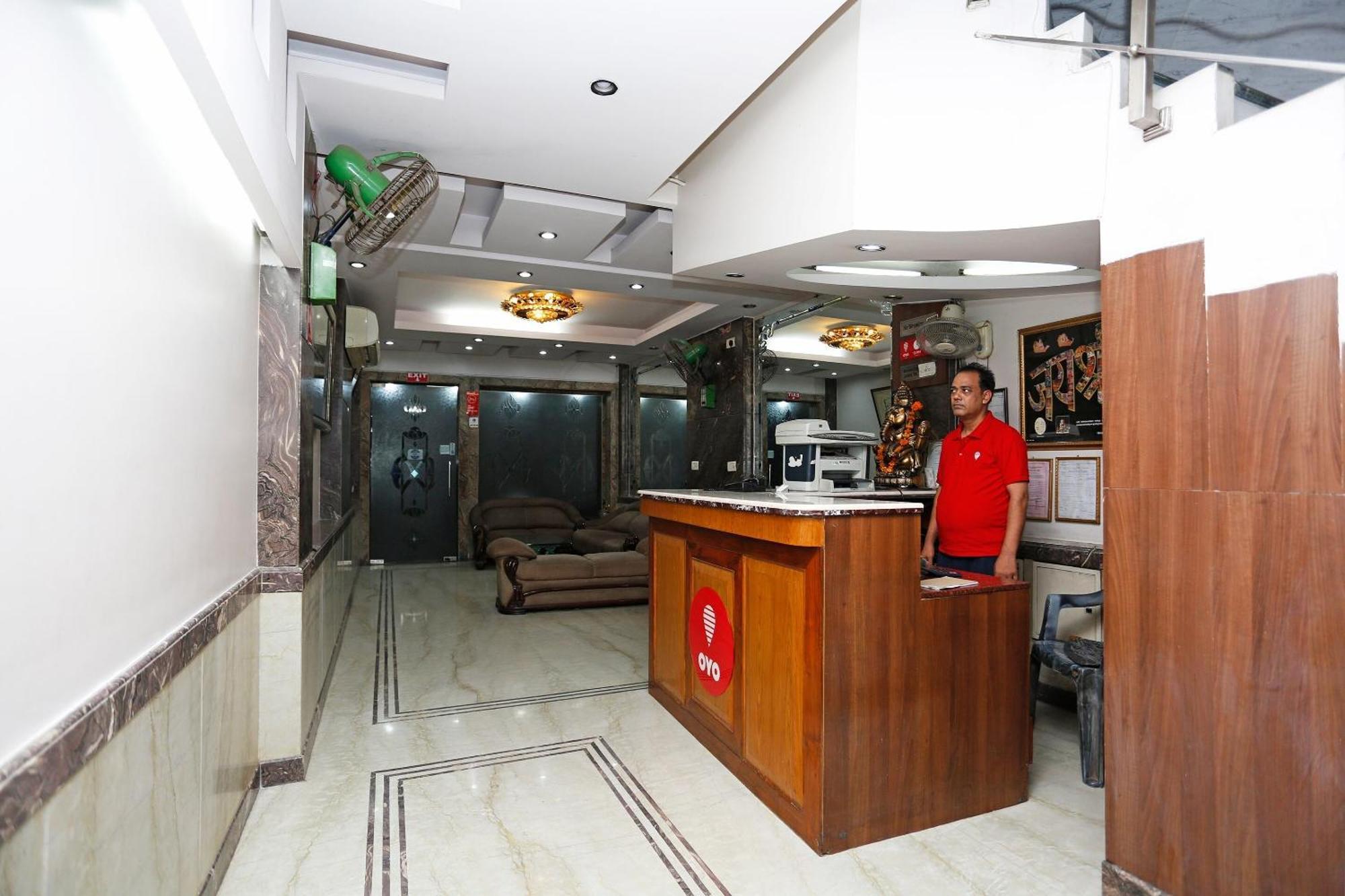 Hotel O Mid Town Delhi Kültér fotó